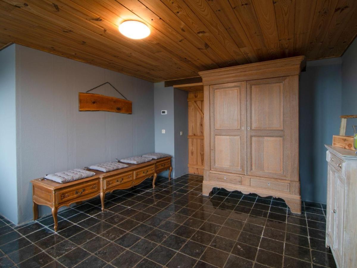 Very Spacious House With Sauna Spa And Countryside Views Gouvy 外观 照片